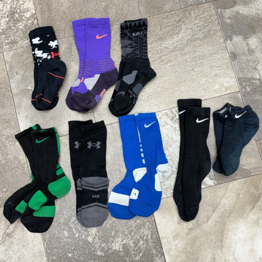 8 pair of boys athletic basketball socks Nike Elite Under Armour. Small & medium